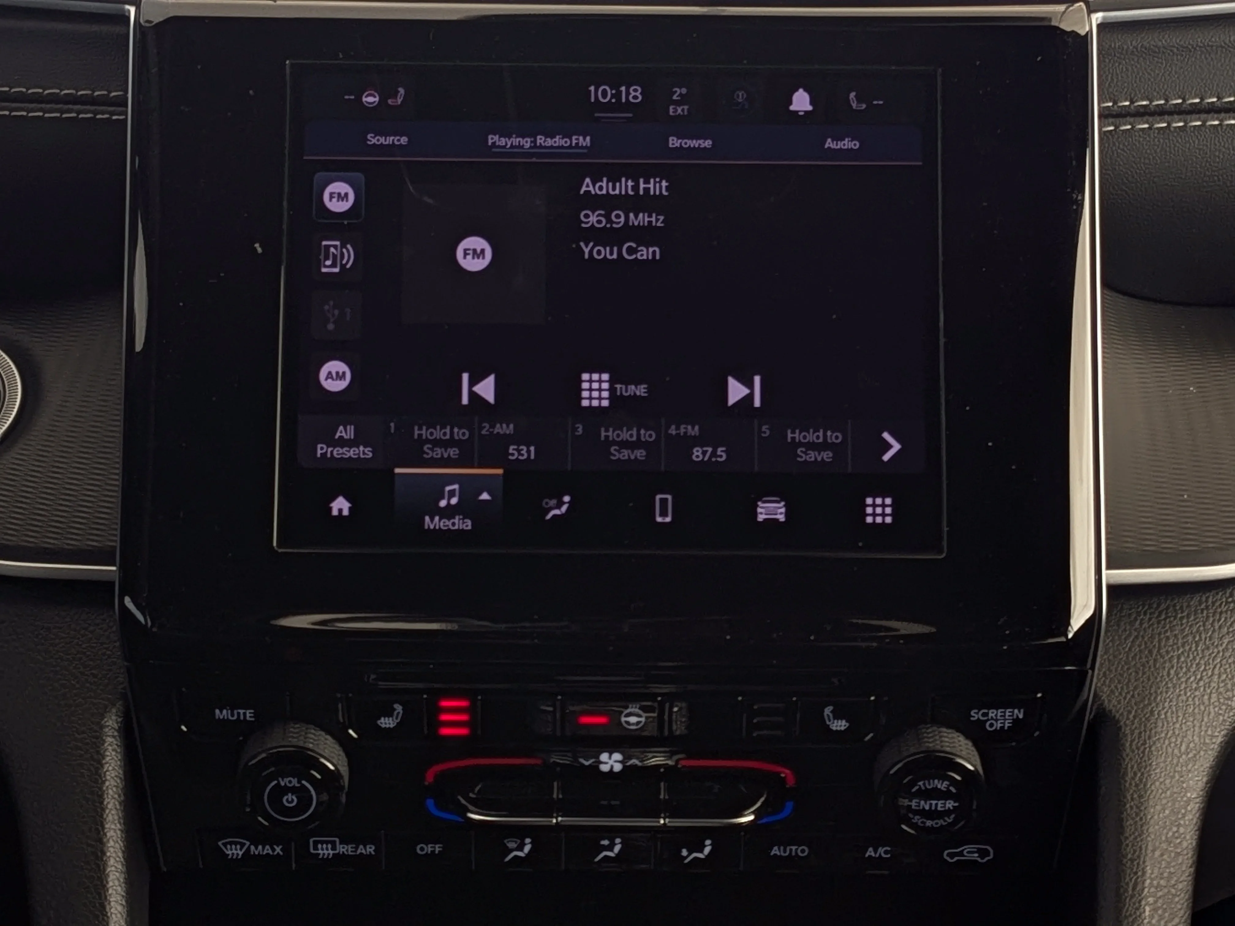 New 2026 Black Jeep Laredo - - Classic Theme - Heated Seats - Heated Steering - Remote Start & tons more! image 19