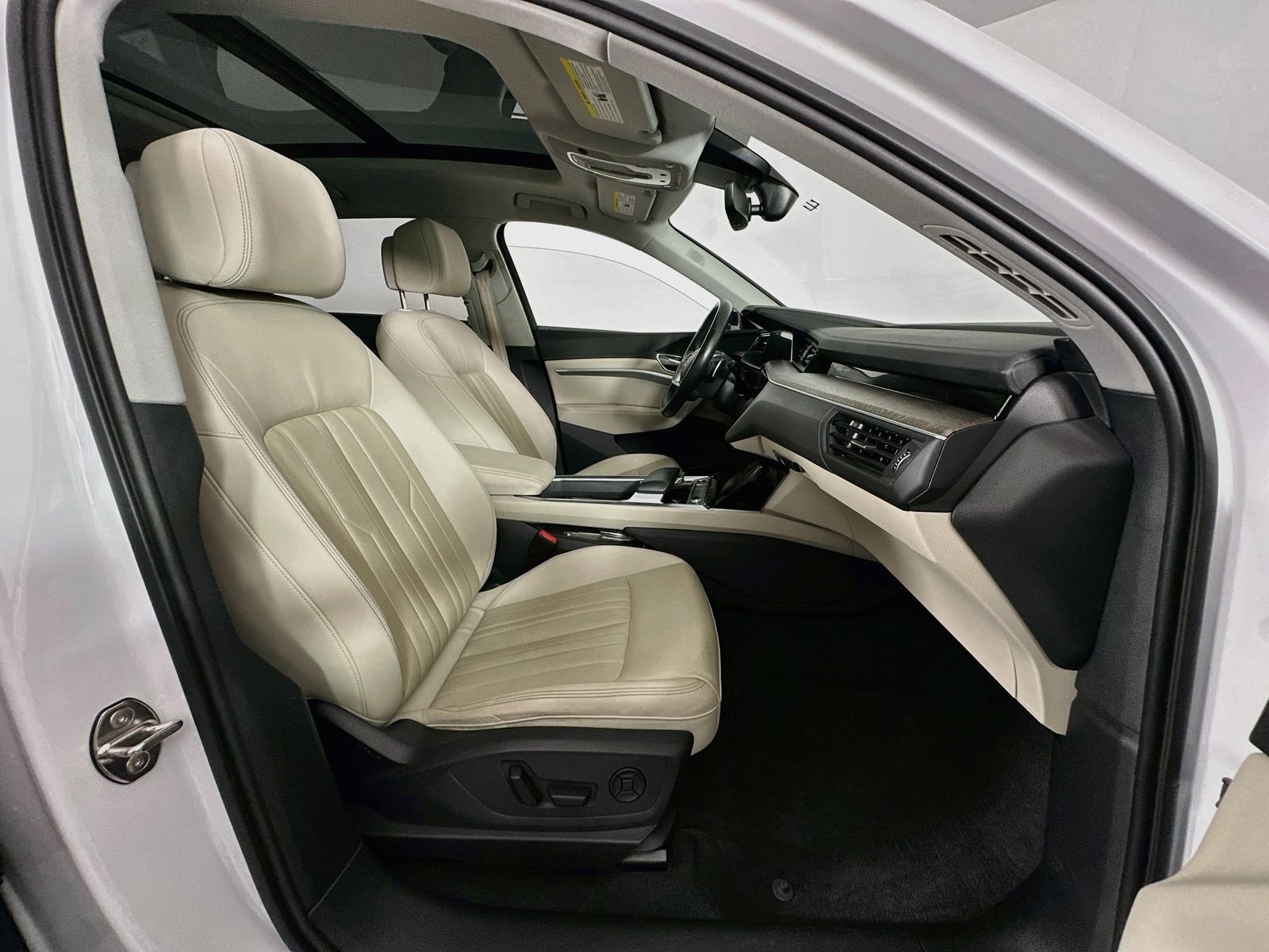 Used 2024 Glacier White Metallic Audi Premium Plus image 30