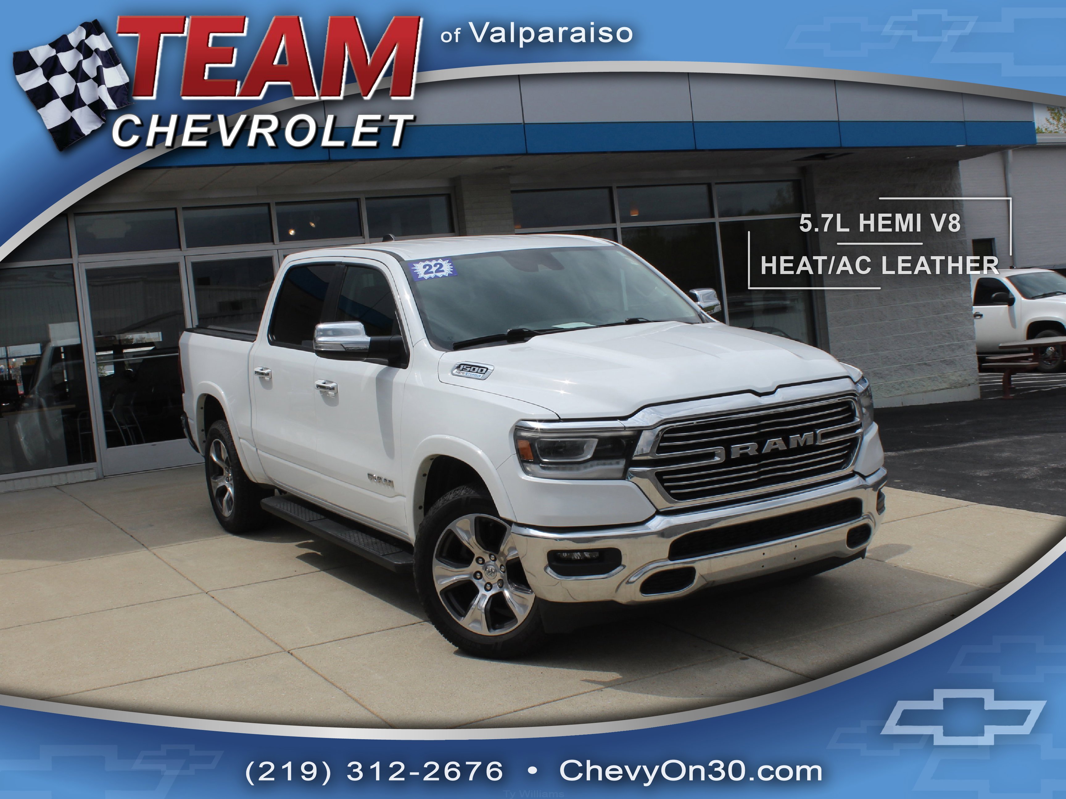 2022 RAM 1500 Laramie 4x4 Crew Cab 5'7's photo