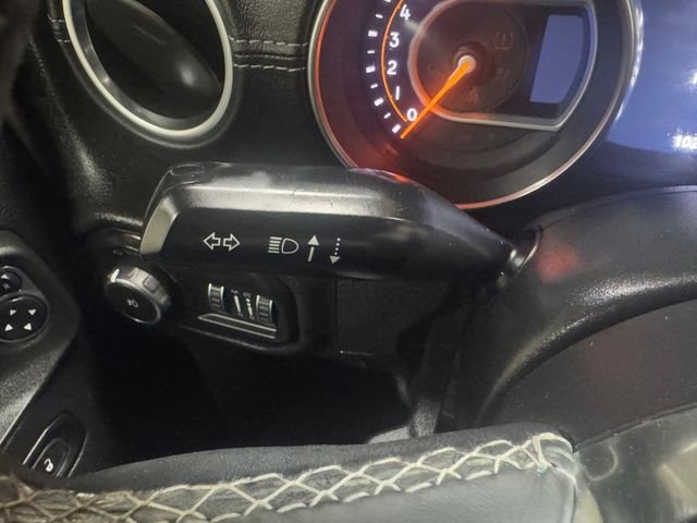 Used 2018 Gray Jeep Sahara image 21
