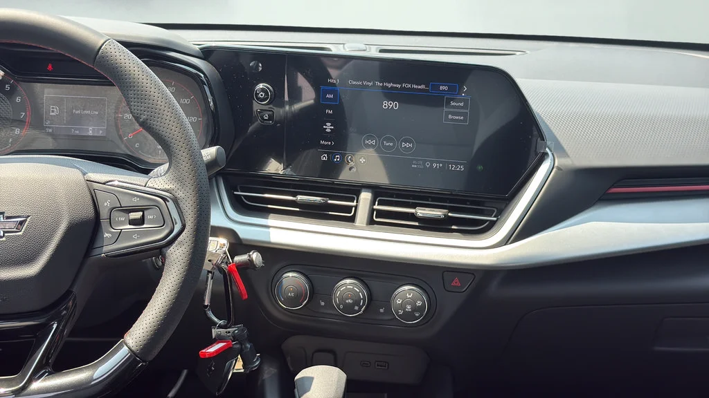 2026 Chevrolet Trax RS - Photo 17