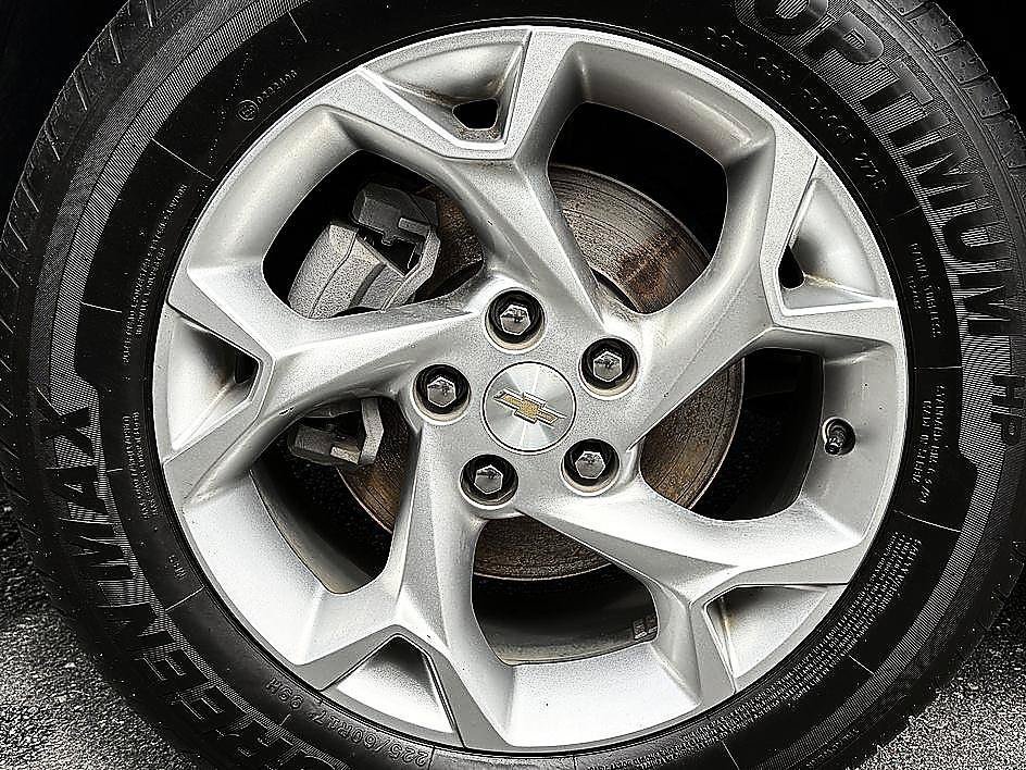 Used 2024 Sterling Gray Metallic Chevrolet LS image 8