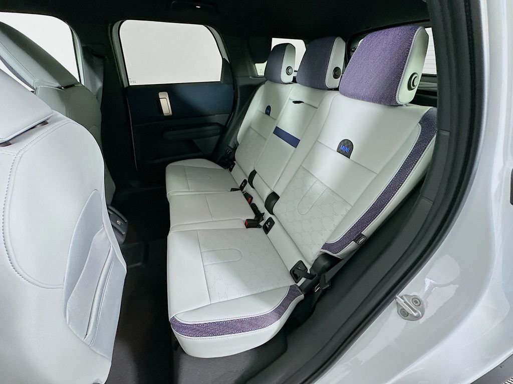 2027 MINI Countryman S - Photo 17