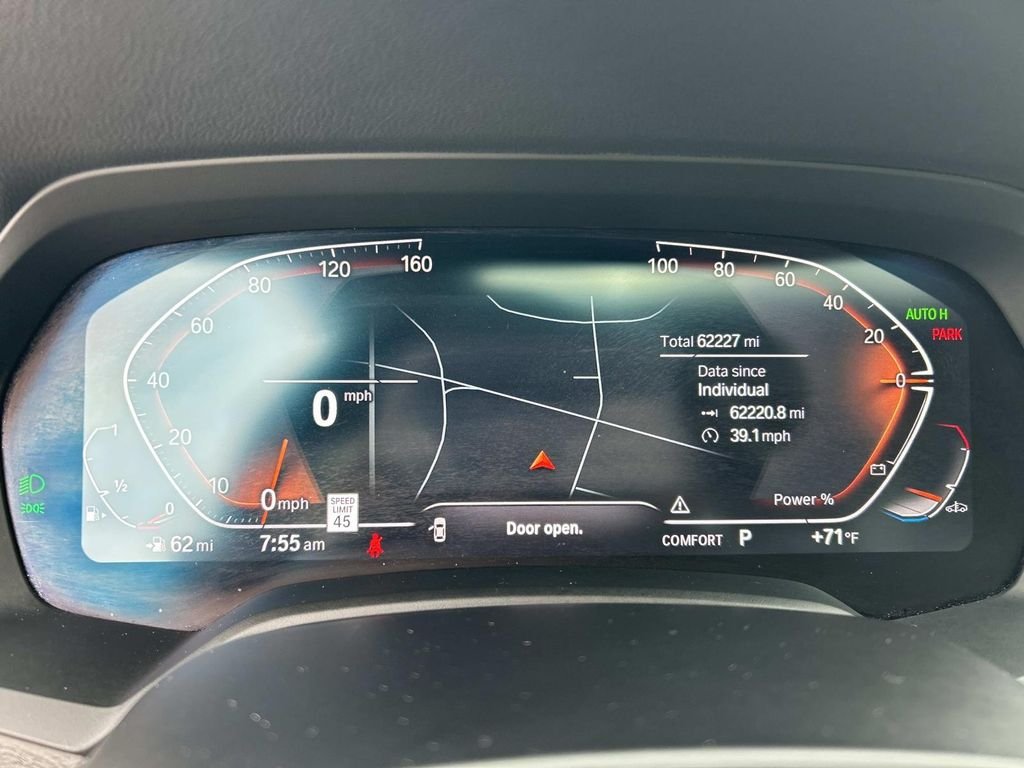 Used 2021 Arctic Gray Metallic BMW xDrive40i image 38
