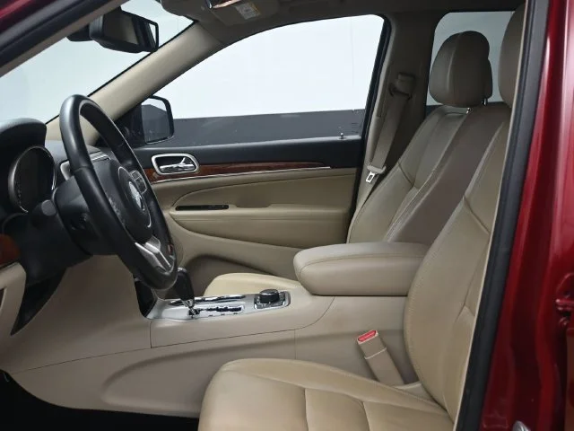 Used 2012 Deep Cherry Red Crystal Pearlcoat Jeep Limited image 6