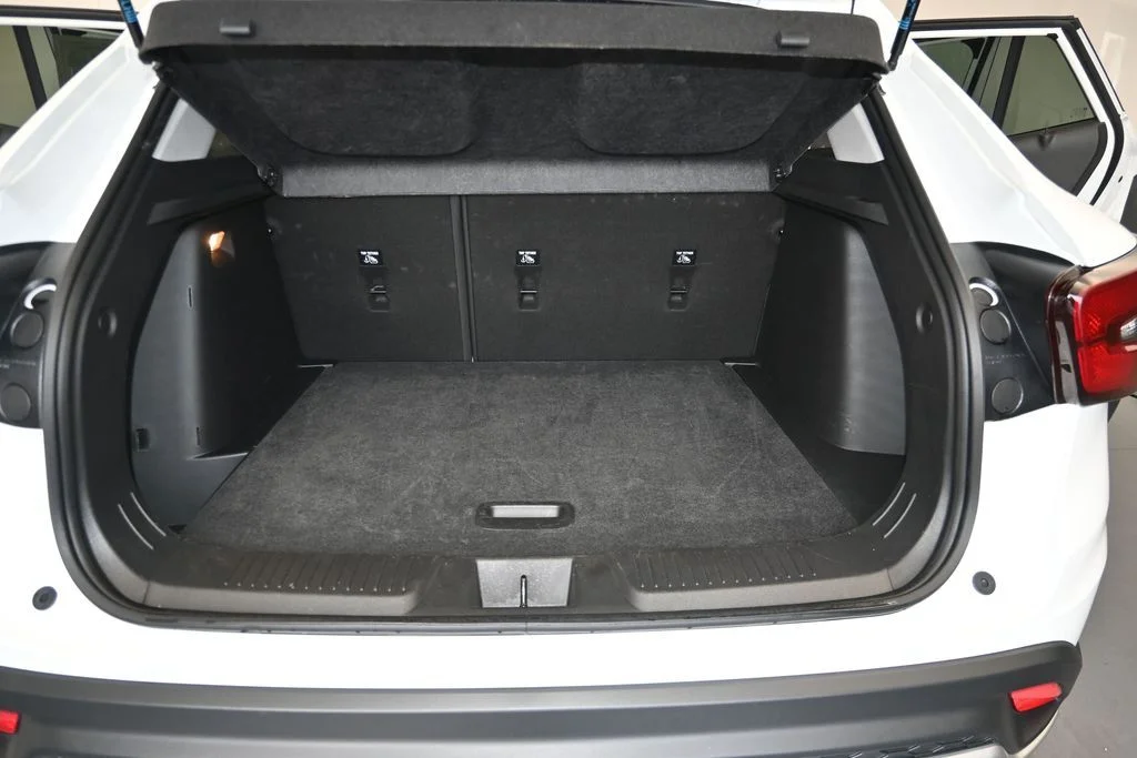 2025 Chevrolet Trax LT - Photo 11