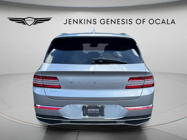Used 2025 Silver Genesis 2.5T image 4