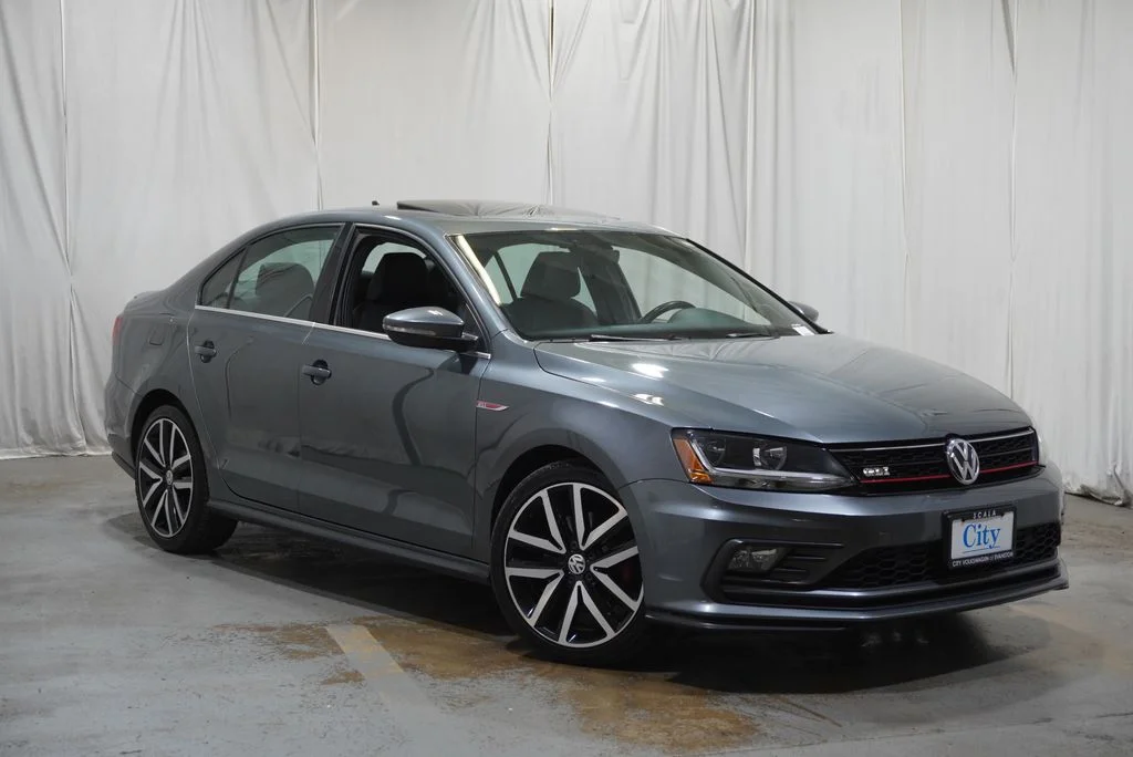 Used 2018 Gray Volkswagen GLI image 5