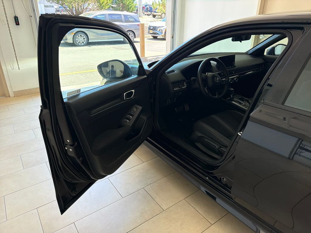Used 2023 Crystal Black Pearl Honda Sport image 10