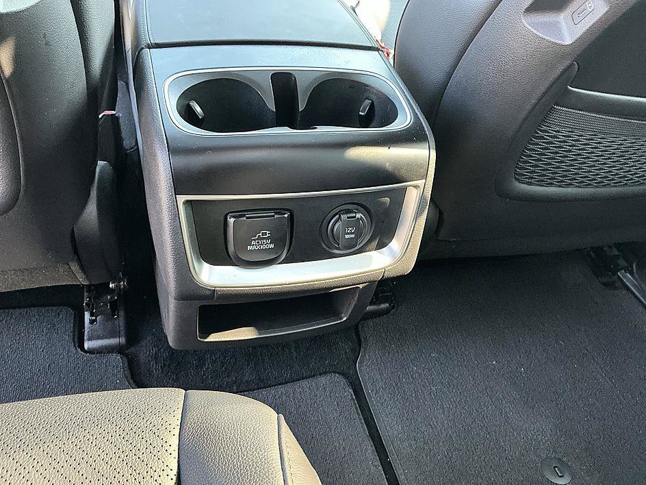 Used 2025 Panthera Metal Kia SX Prestige image 25