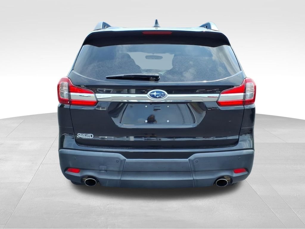 Used 2019 Crystal Black Silica Subaru Limited image 25