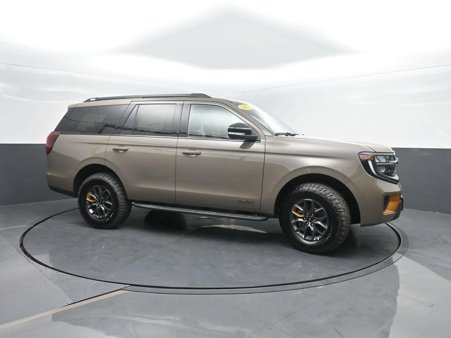New 2027 Marsh Gray Ford Tremor® image 3
