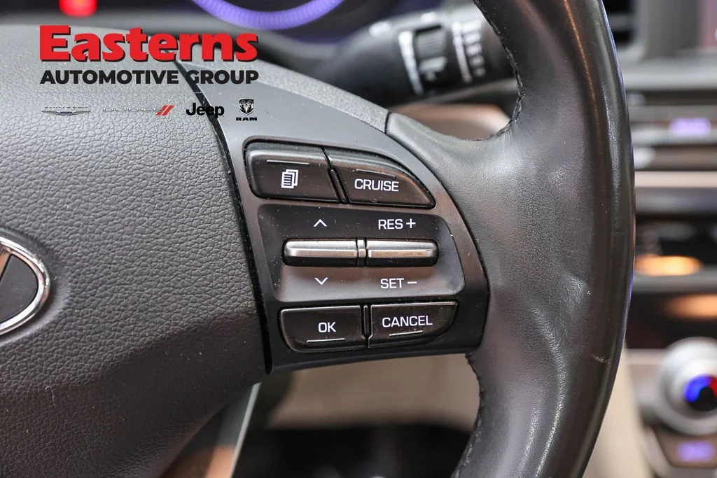 Used 2019 Red Hyundai Value Edition image 17