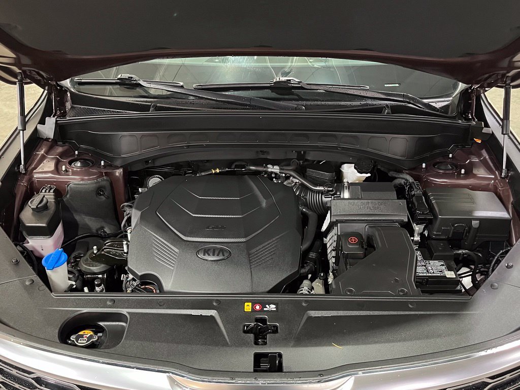 Used 2021 Purple Kia SX image 6