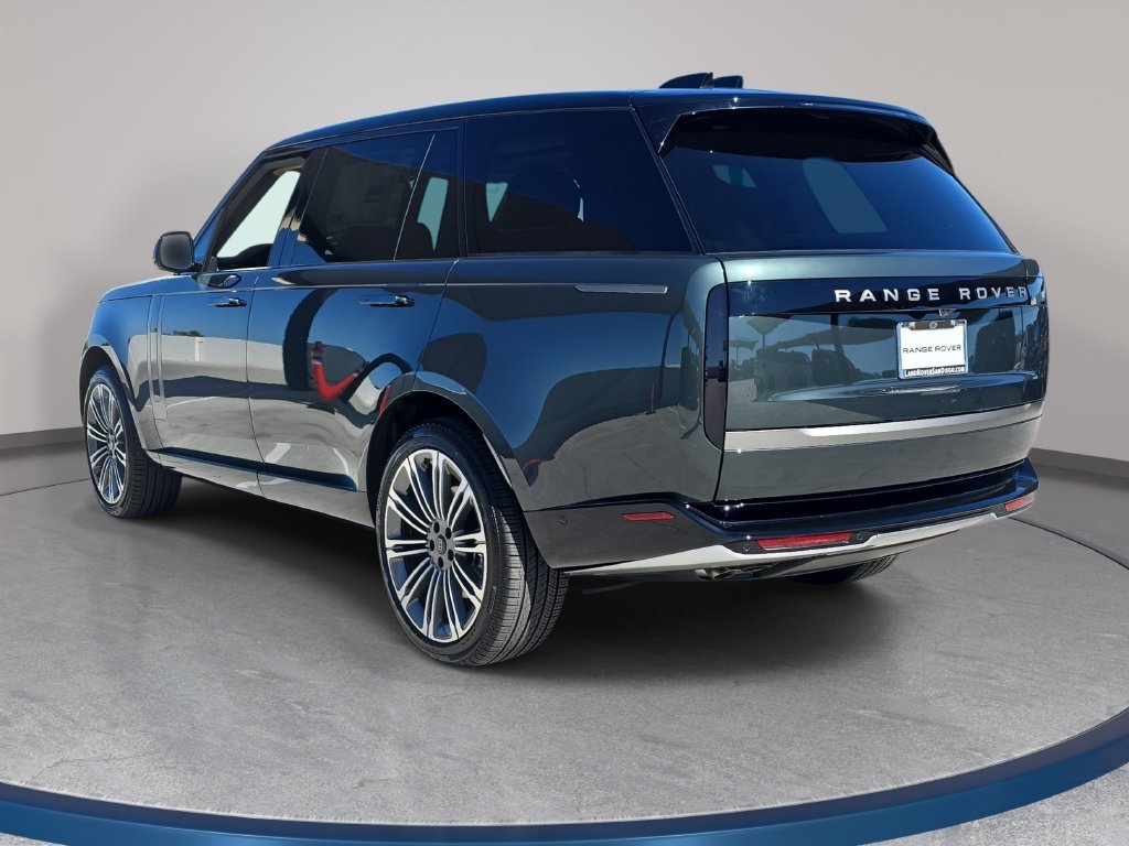 New 2027 Belgravia Green Land Rover SE LWB image 7