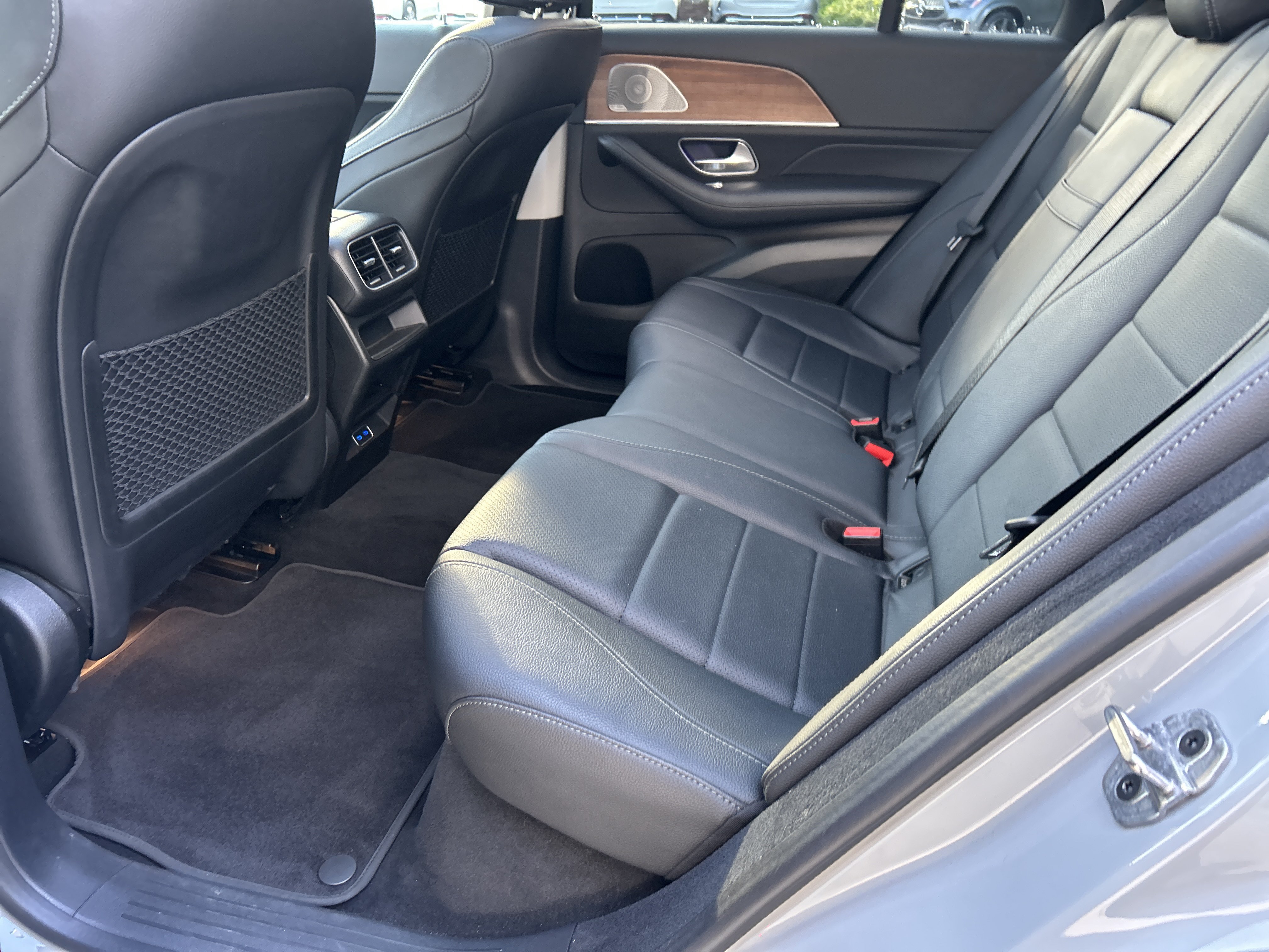 Certified Used 2024 MANUFAKTUR Alpine Grey Mercedes-Benz GLE 350 4MATIC® SUV image 37