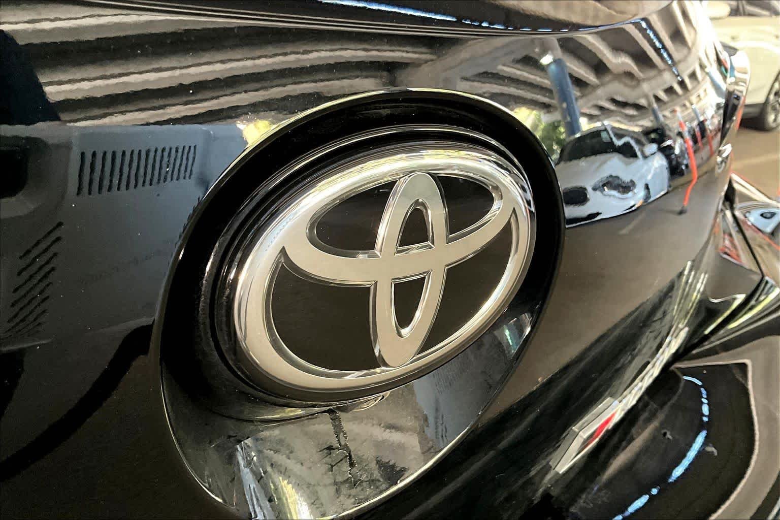 Used 2025 Black Toyota Premium Plus image 30