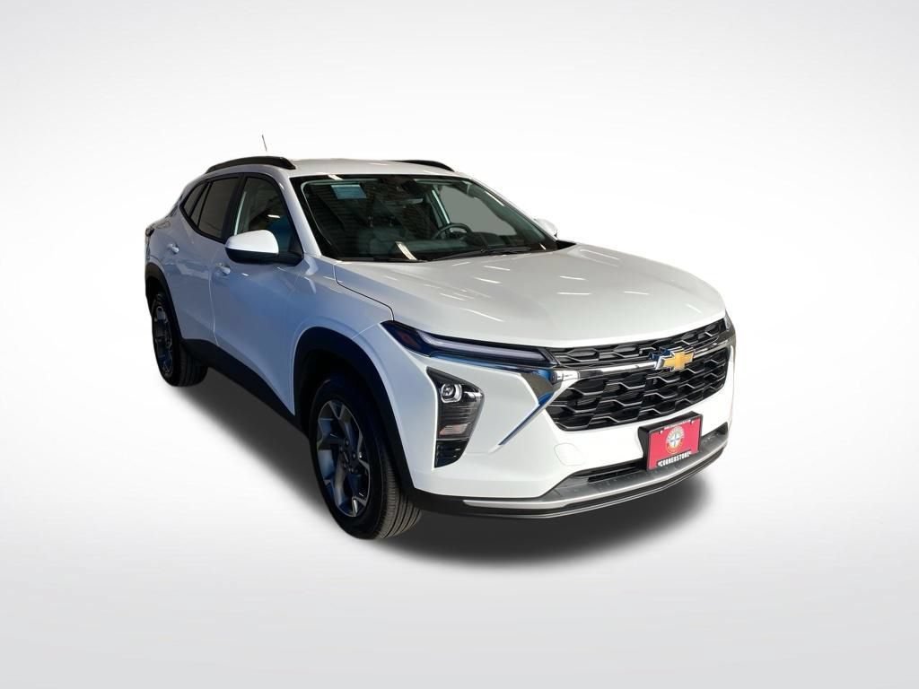 2026 Chevrolet Trax LT - Photo 15