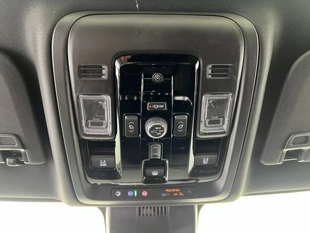 New 2026 Glacier White Tricoat GMC Denali image 29
