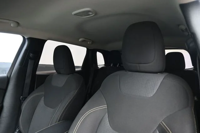 Used 2016 Jeep Cherokee Latitude with VIN 1C4PJLCB8GW336481 for sale in Beaumont, TX