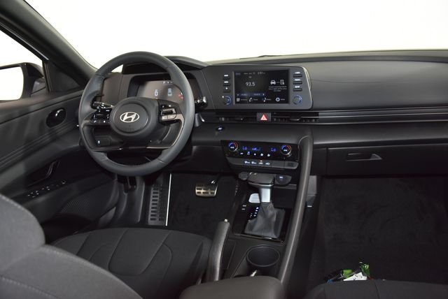 New 2026 White Hyundai SEL Sport image 17