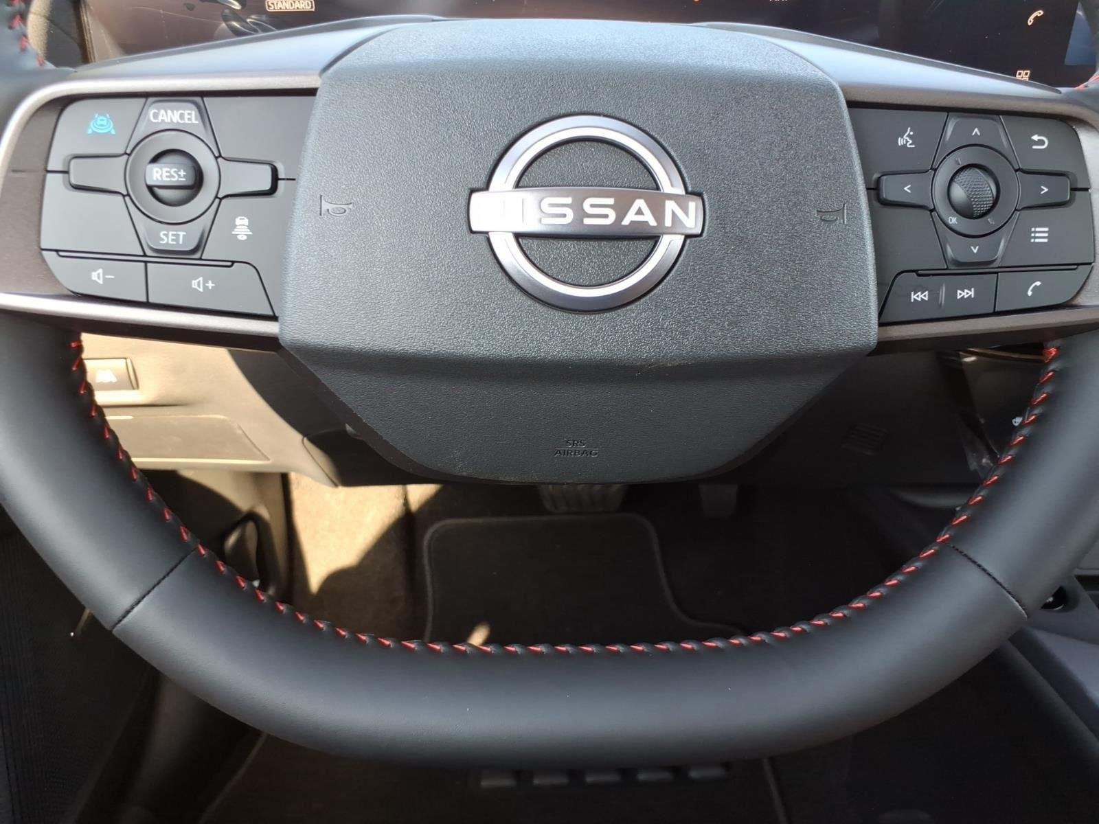 New 2026 Energetic Ember / Super Black Two-tone Nissan SR image 15