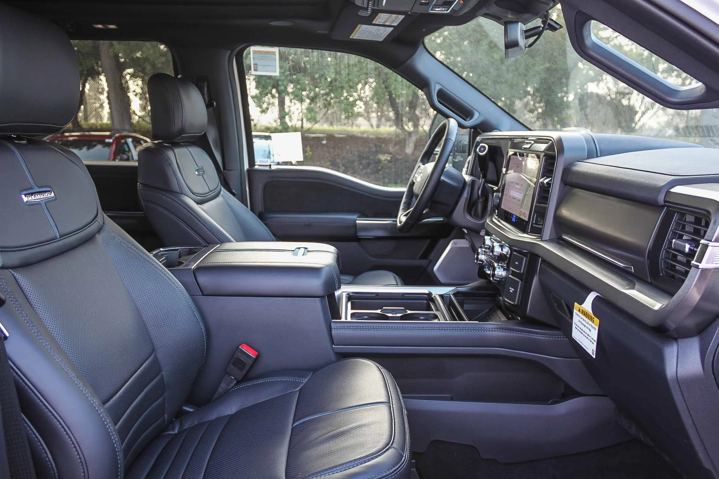 New 2026 Star White Metallic Tri-Coat Ford F-350® Platinum® image 19