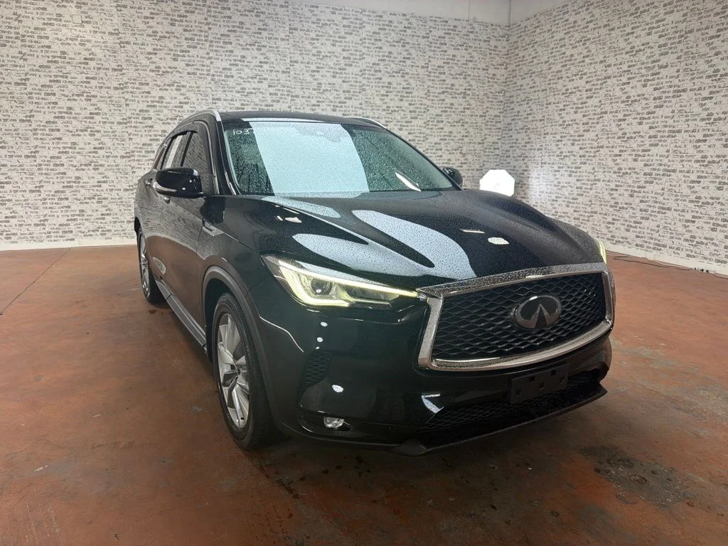 Used 2019 Black Obsidian INFINITI LUXE image 1