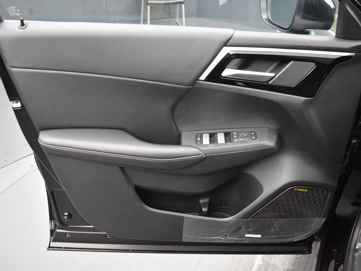 New 2026 Black Mitsubishi SE 1.5T 2WD image 10