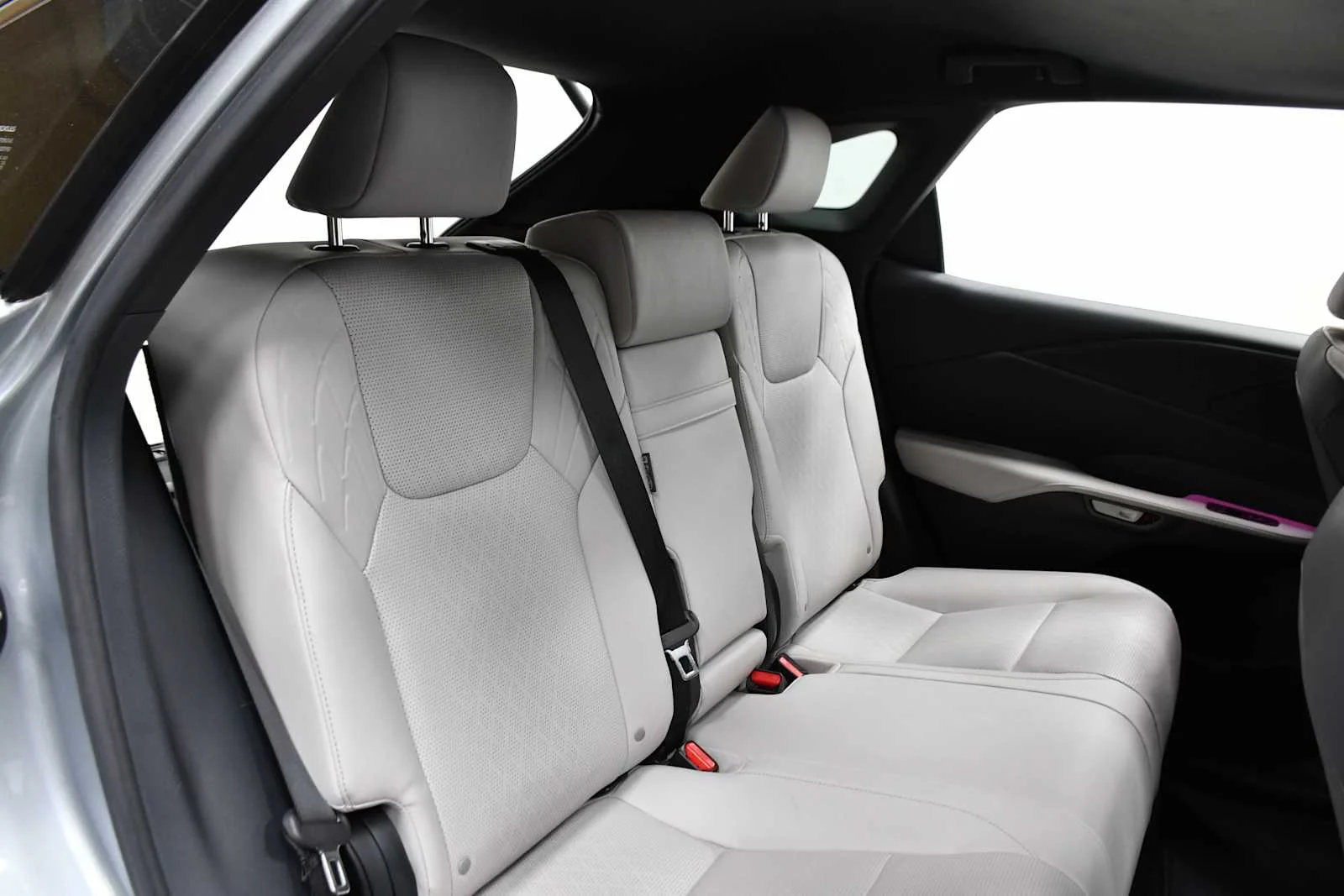 Certified Used 2025 IRIDIUM Lexus Premium Plus image 24