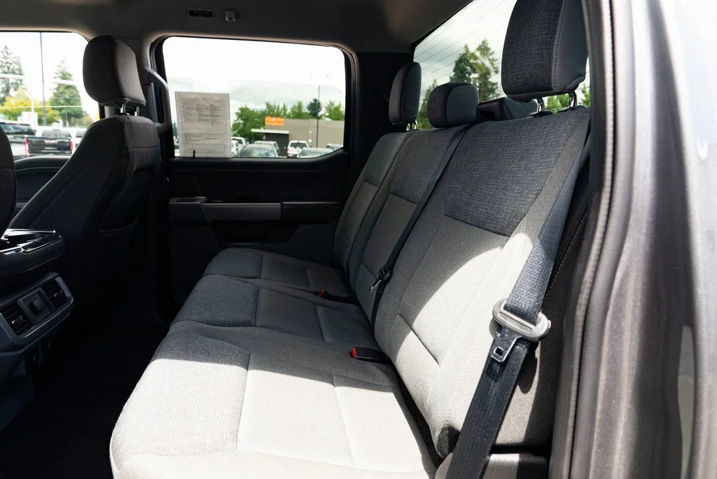Used 2024 Gray Ford XLT image 21