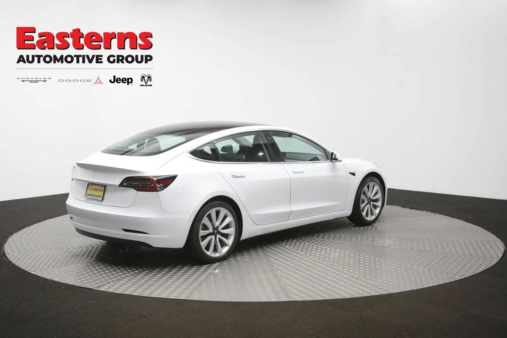 Used 2019 White Tesla Standard Range Plus image 35