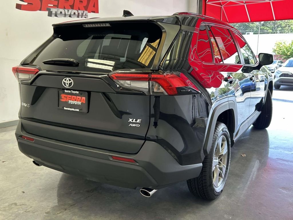 Used 2025 Black Toyota XLE image 3