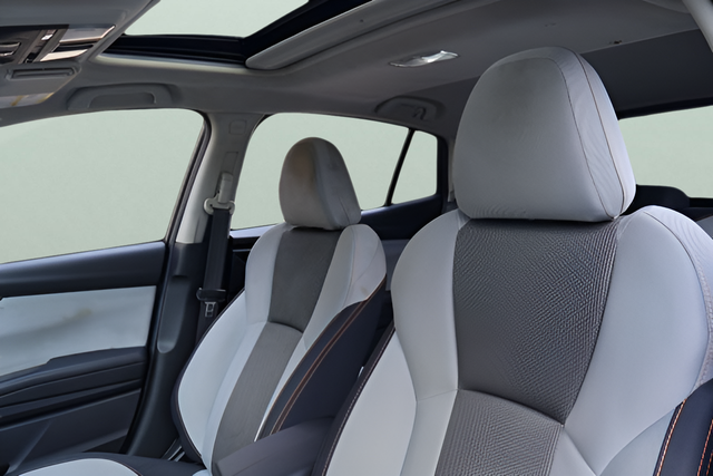 Used 2021 Gray Subaru Premium image 13