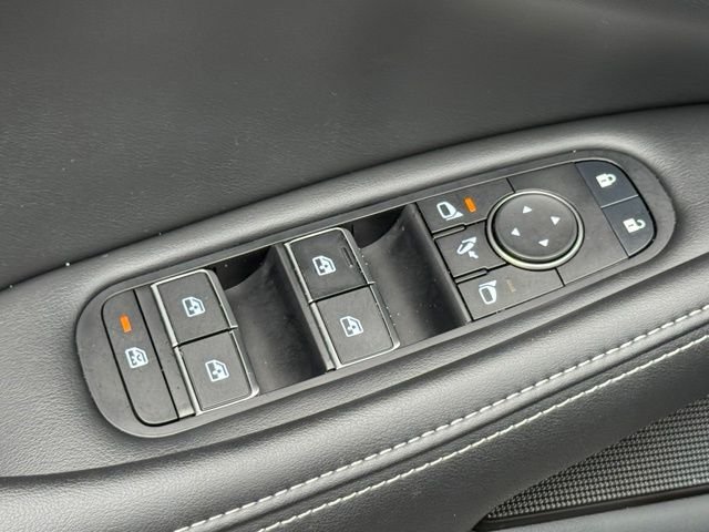 Certified Used 2024 Gray INFINITI PURE image 20