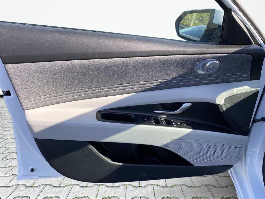 New 2026 White Hyundai Limited image 28