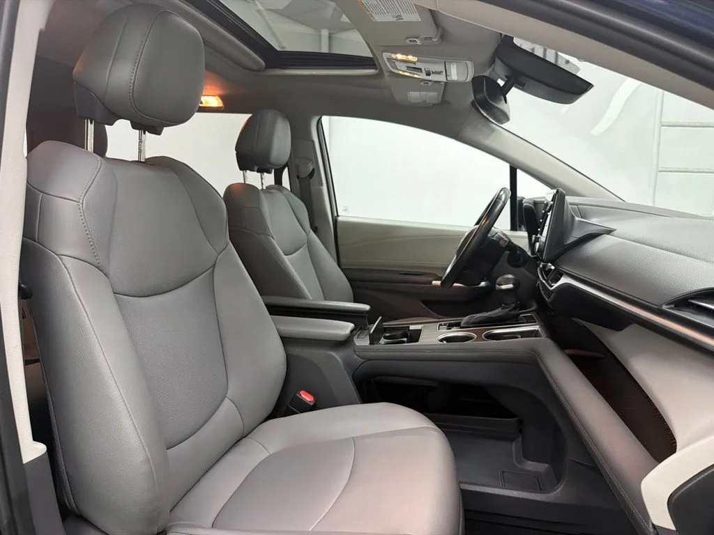 Used 2021 Blue Toyota XLE image 37