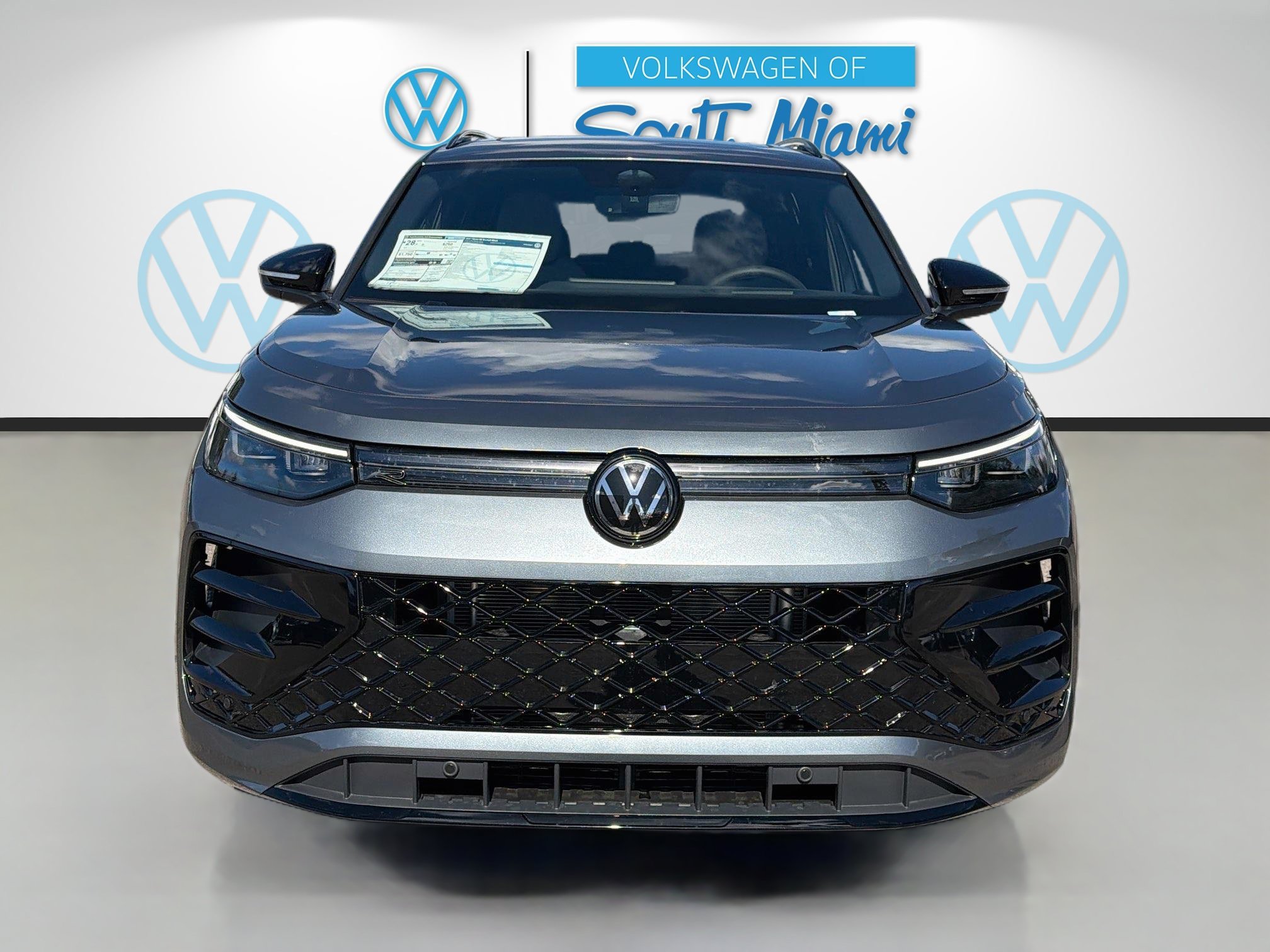 2026 Volkswagen Tiguan SE R-LINE BLACK - Photo 8