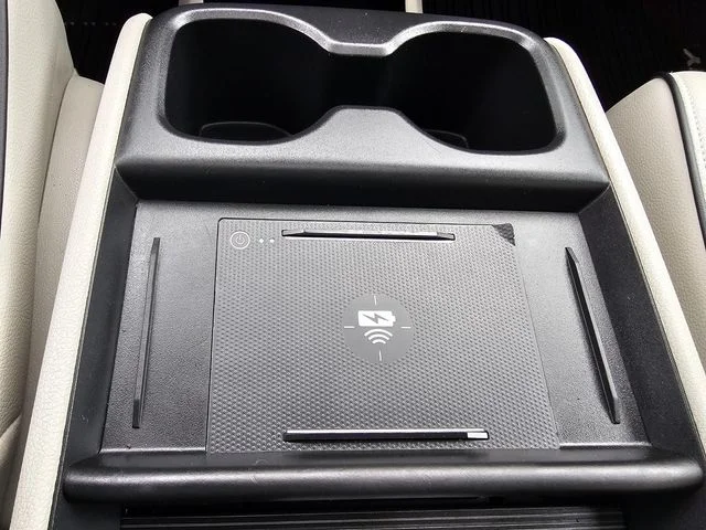 2025 Honda Odyssey Touring - Photo 40