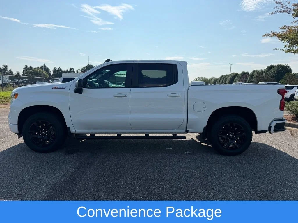 Used 2026 Summit White Chevrolet RST image 9