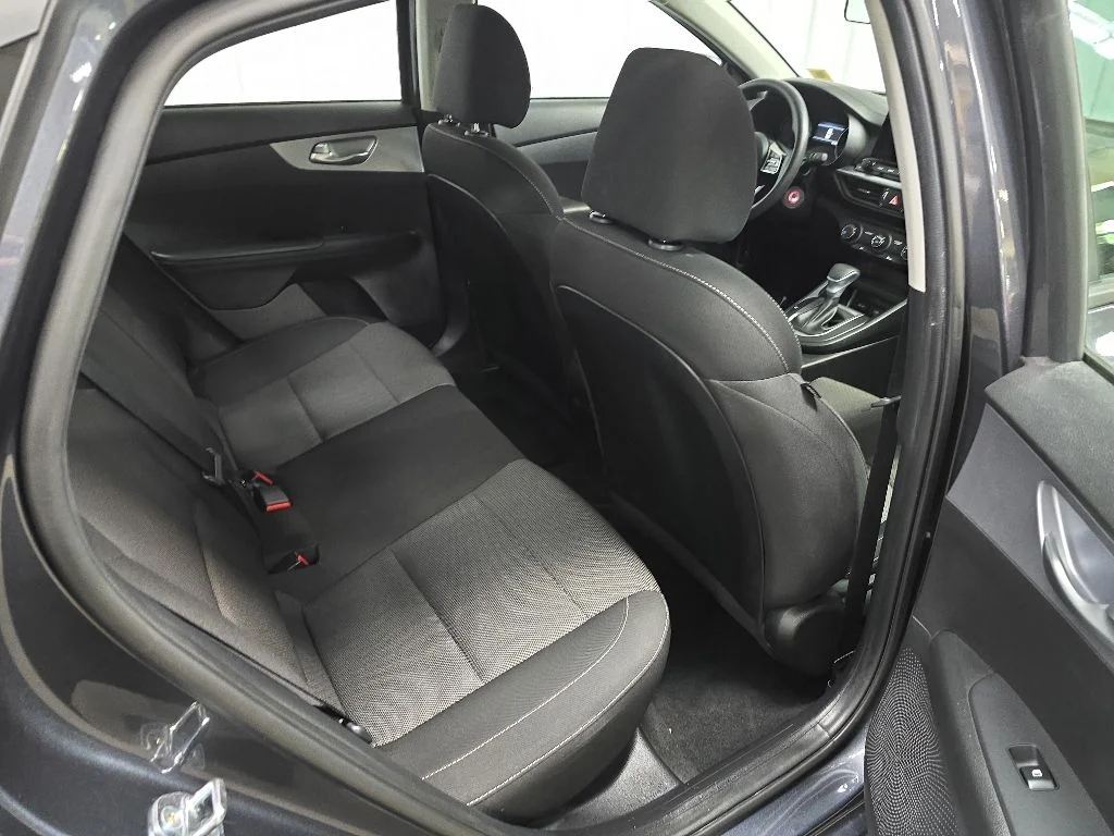 Used 2023 Gray Kia LXS image 17