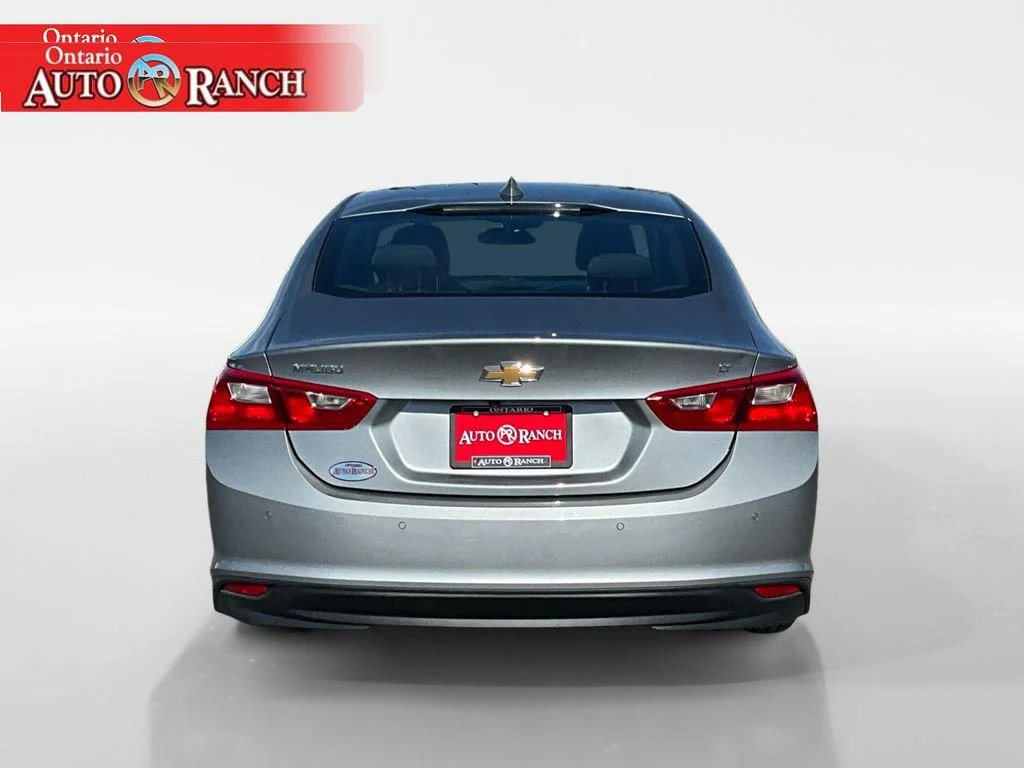 Used 2024 Sterling Gray Metallic Chevrolet LT image 4