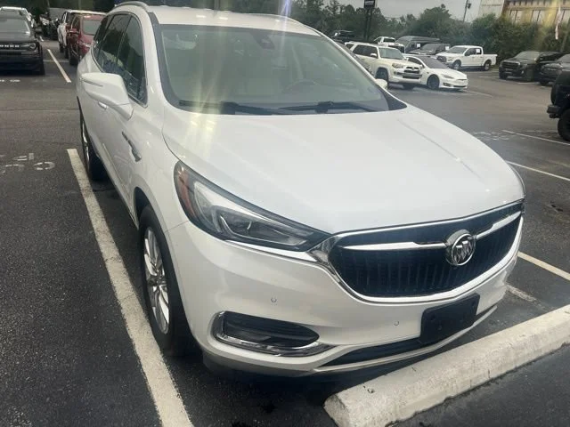 Used 2020 Includes Satin Nickel lower exterior accent color.) Buick Premium image 1