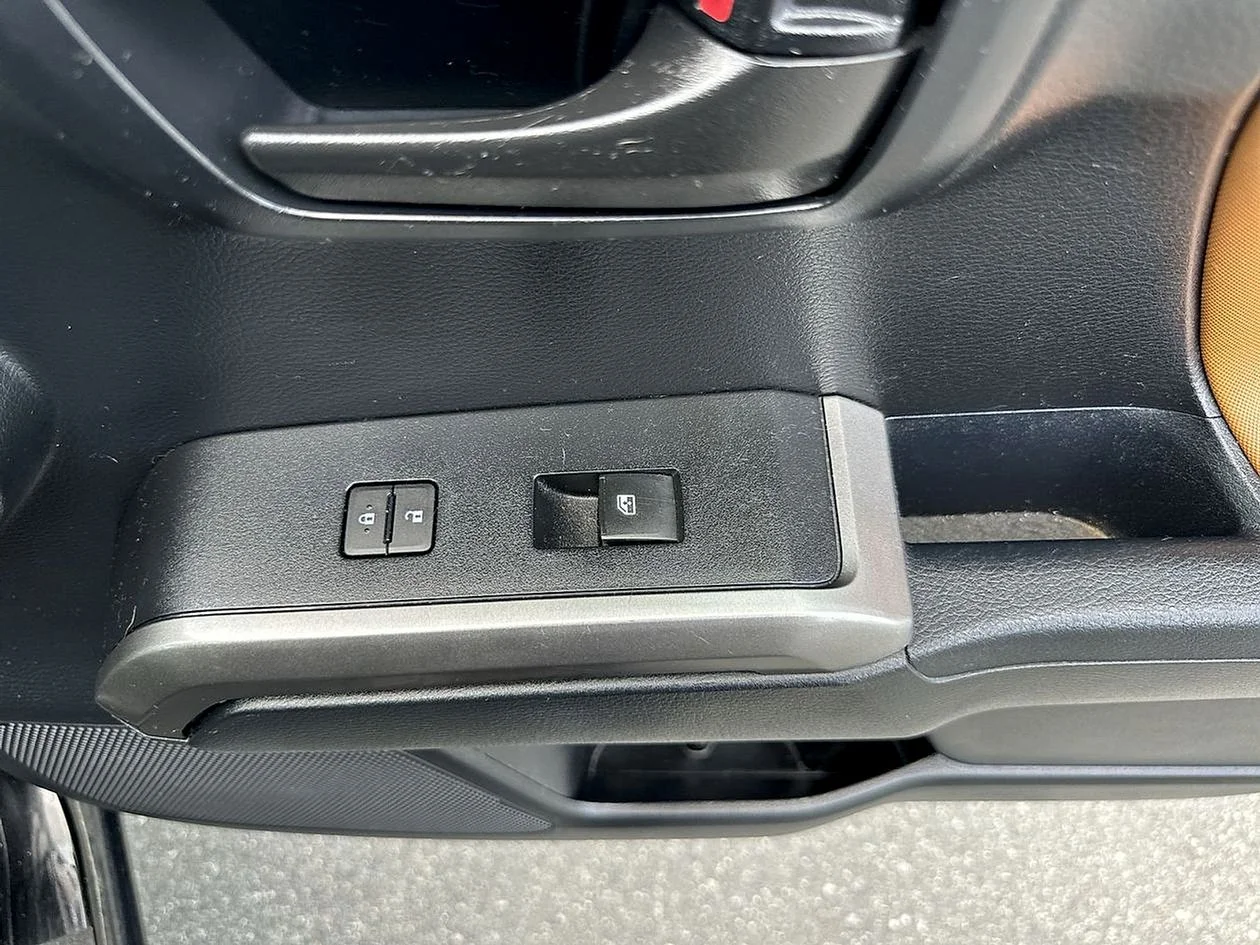 Used 2017 Black Toyota SR5 image 31