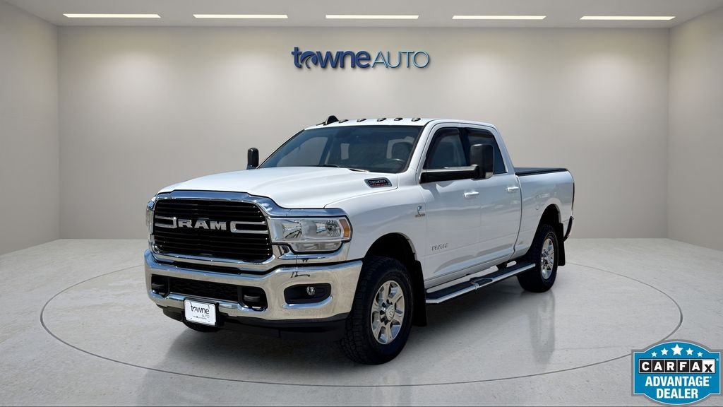 2019 RAM 3500 Big Horn 4X4 Crew Cab SWB's photo