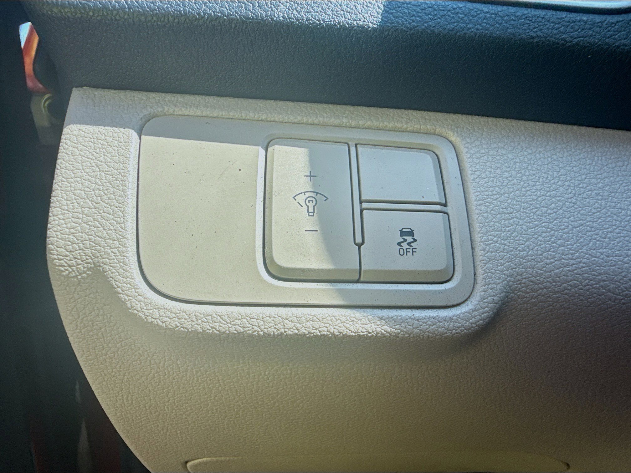 2022 Hyundai Accent SEL - Photo 34