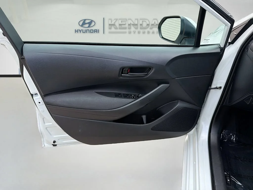 2022 Toyota Corolla LE - Photo 17