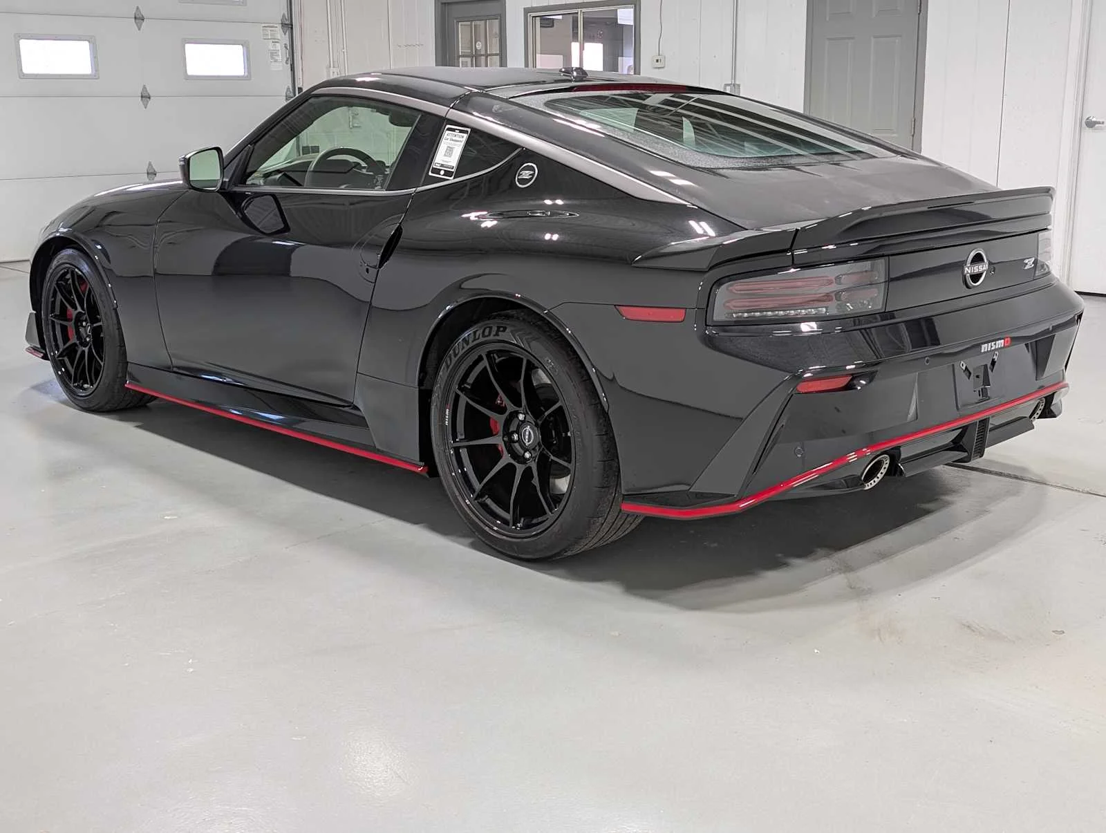 Used 2024 Black Diamond Pearl Nissan NISMO image 10