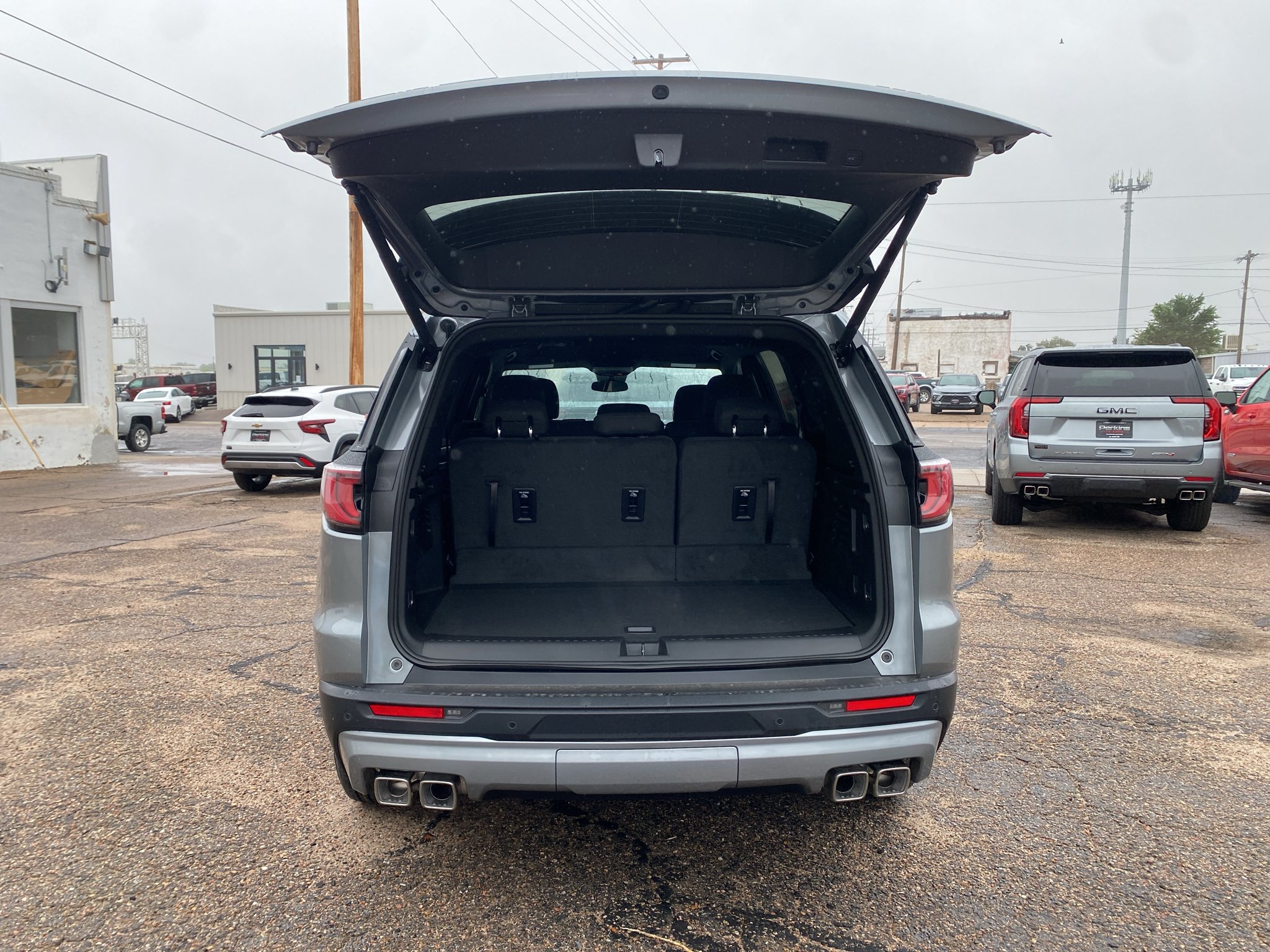 2027 GMC Acadia Elevation - Photo 18