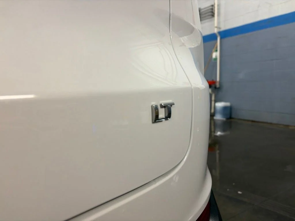Used 2023 White Chevrolet LT image 17
